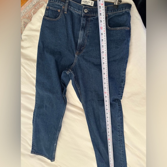 Abercrombie Curve Love Tall Ankle Jeans Medium Wash - Picture 4 of 8